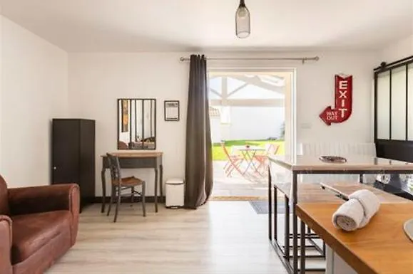 Holiday home Adorable Au Calme *